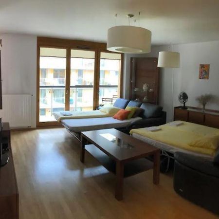 Apartment On The Boulvard Краков Экстерьер фото