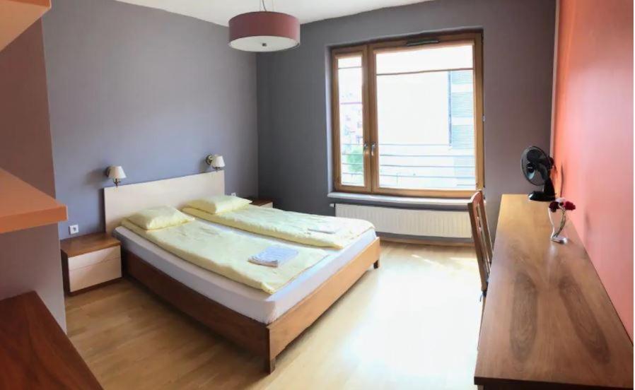 Apartment On The Boulvard Краков Экстерьер фото